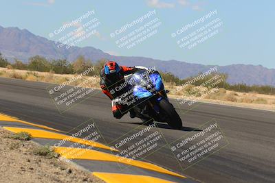 media/Oct-08-2022-SoCal Trackdays (Sat) [[1fc3beec89]]/Turn 7 Inside (145pm)/